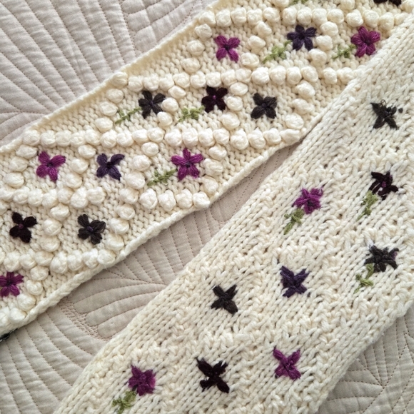 Steve Madden Chunky Knit Scarf - Picture 4 of 7